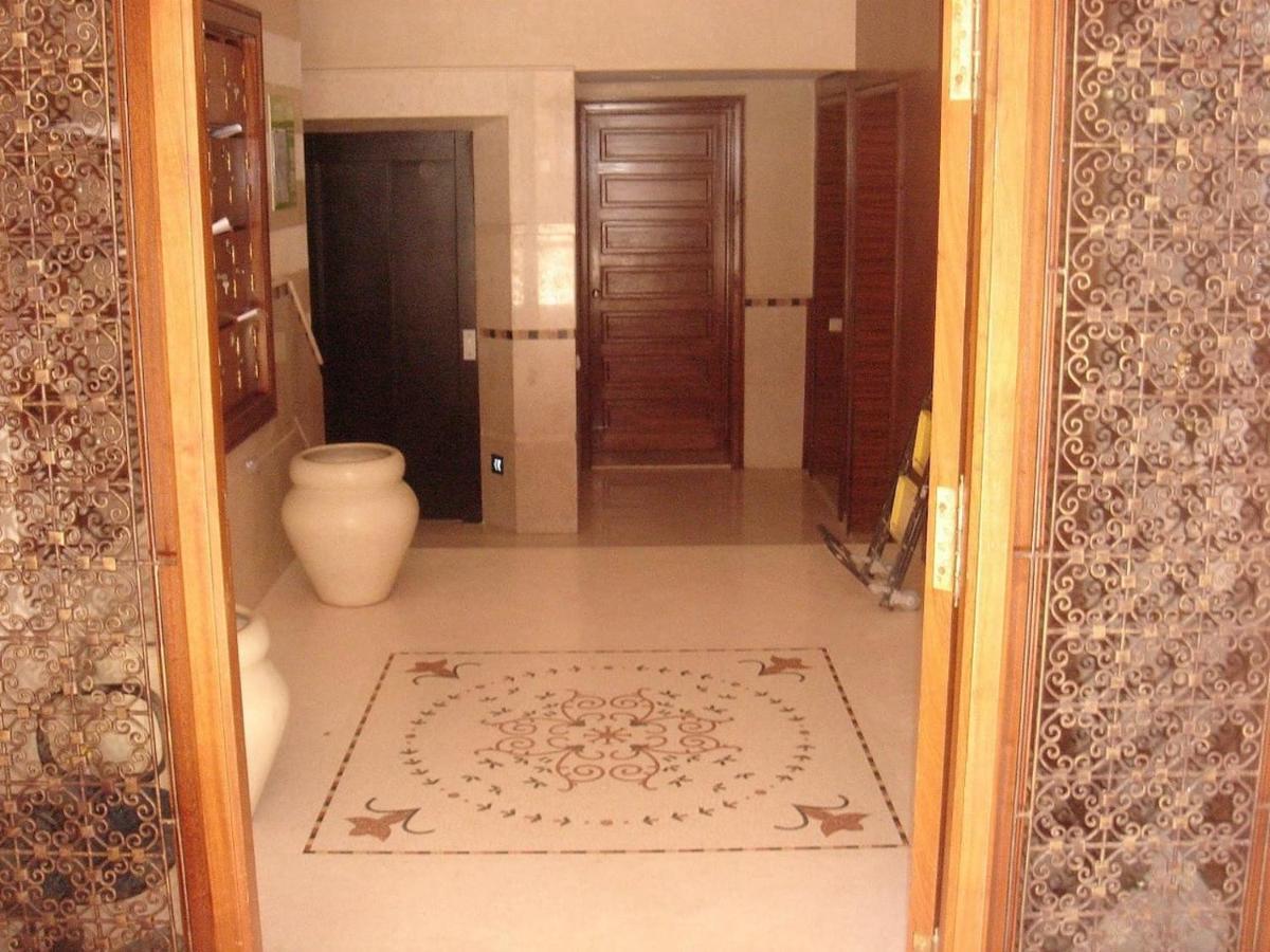 Superbe Appart Marrakech 2 Chambres Avec Piscine, En Plein Centre A 3Min De Guelliz, De La Gare Маракеш Екстериор снимка